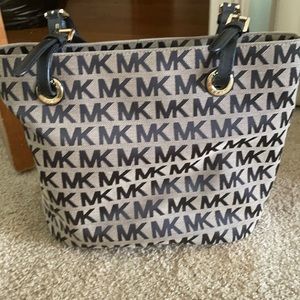 Michael Kors bag